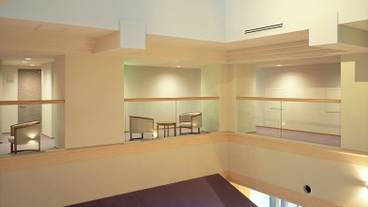 内部エントランス / 2