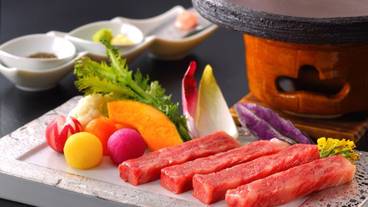 食事・飲み物 / 3