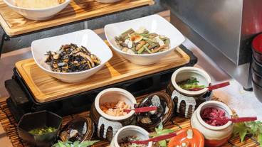 朝食ビュッフェ / 8