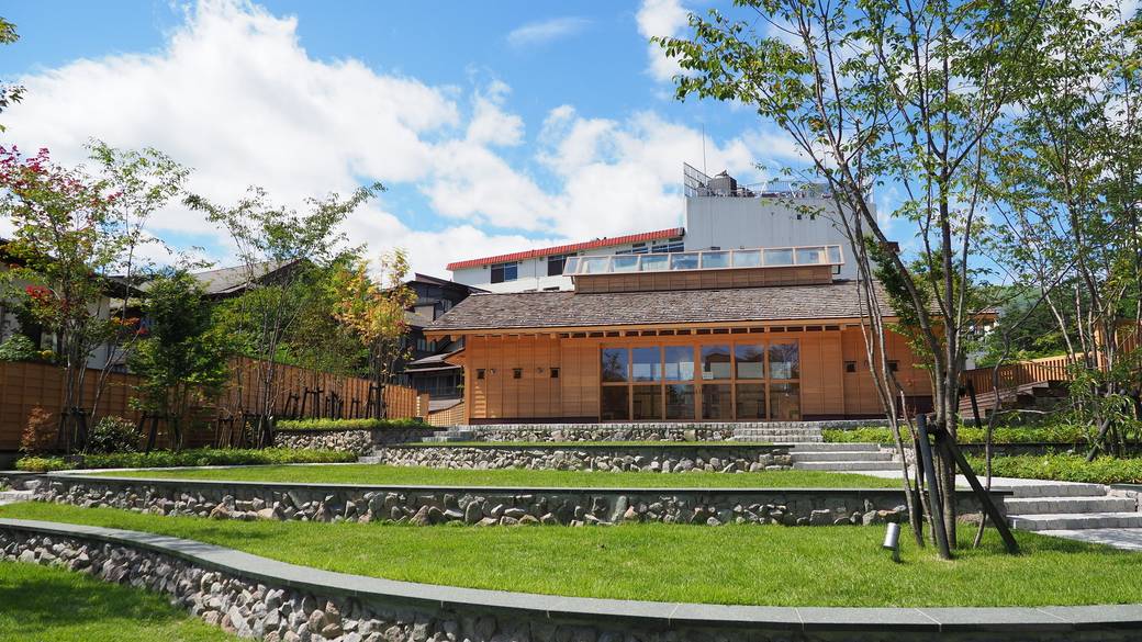 裏草津／高台広場 / 1