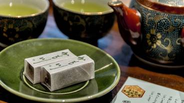 食事・飲み物 / 1