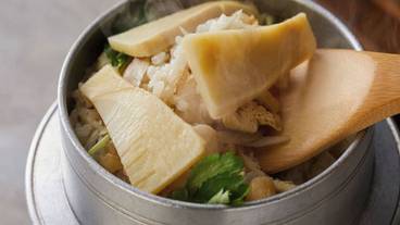 食事・飲み物 / 32