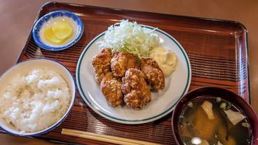 食事・飲み物 / 6