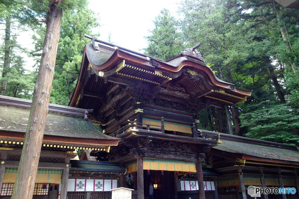 恋愛運・結婚運を上げる秋宮・春宮が人気の神社2101433