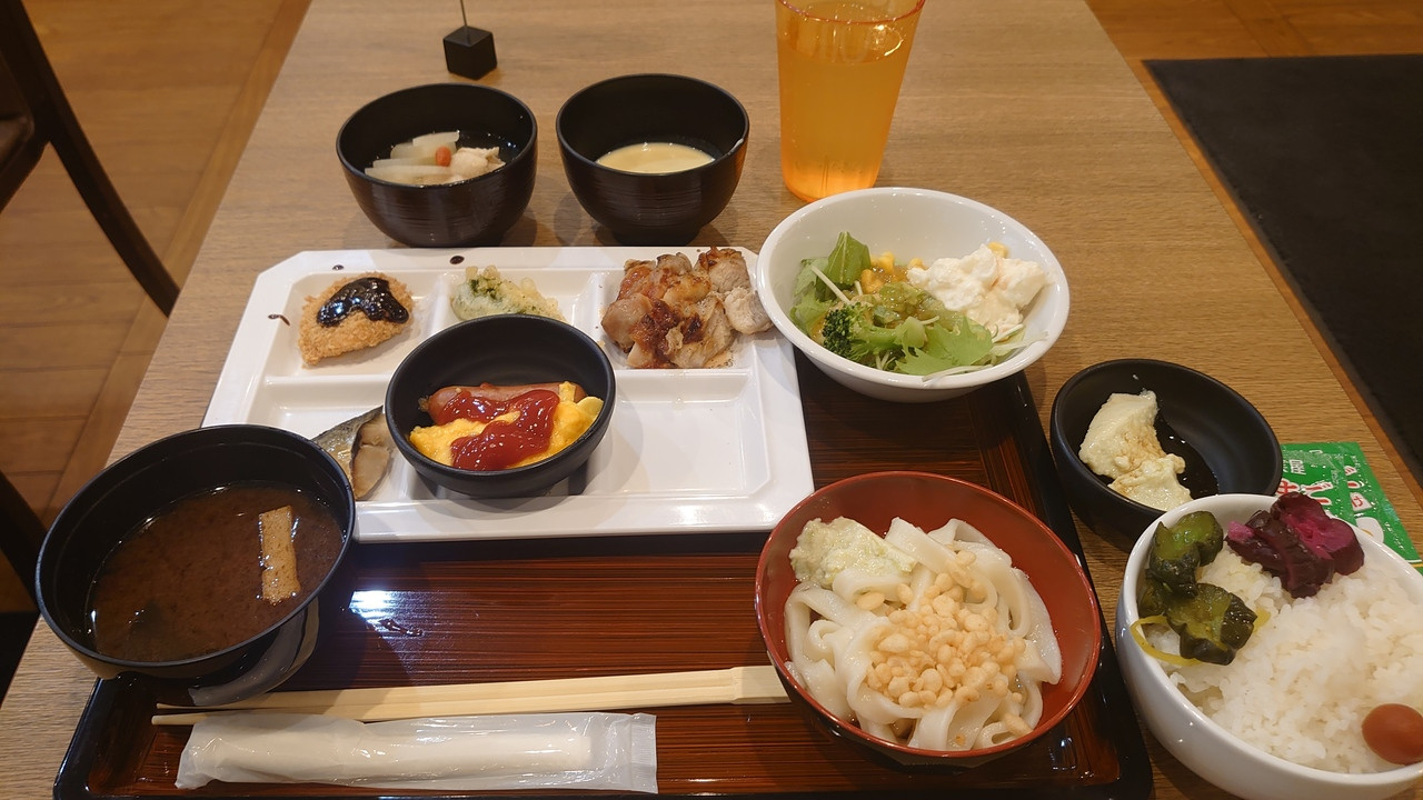 朝食ブッフェ