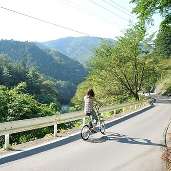 電動のレンタサイクルで楽々！四万温泉でのんびり散策3725063