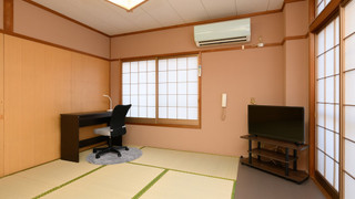 和室 共用バストイレ 3名用 禁煙