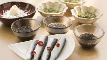 食事・飲み物 / 8