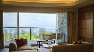 デラックスツイン (スカイビュー・温泉付) 禁煙