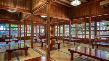 朝食スペース / 8