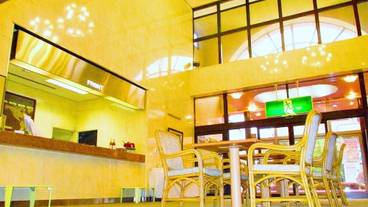 ロビーラウンジ / 6