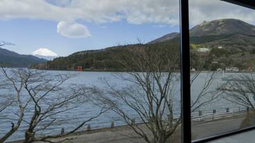 内部エントランス / 3