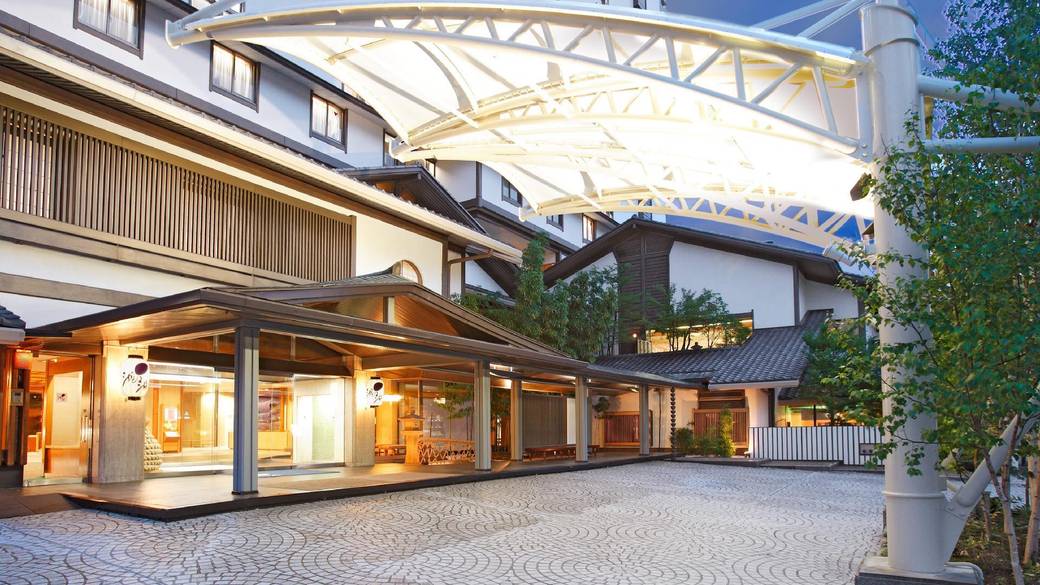 外観 エントランスの車寄せ / 2