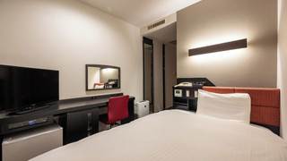 ルーム セミダブルベッド 1 台 禁煙