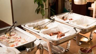 食事・飲み物 / 3