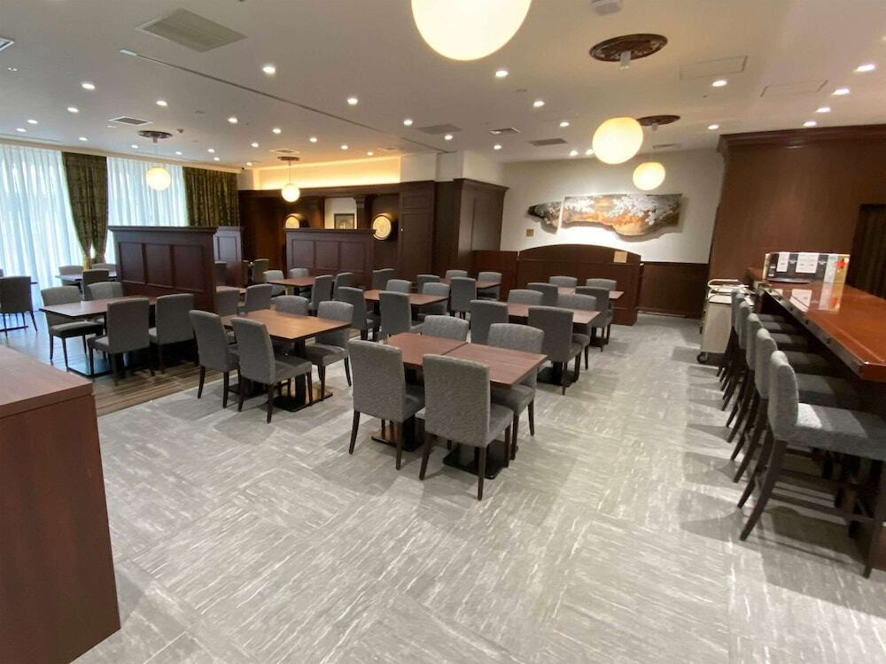 花岡DINING and BAR