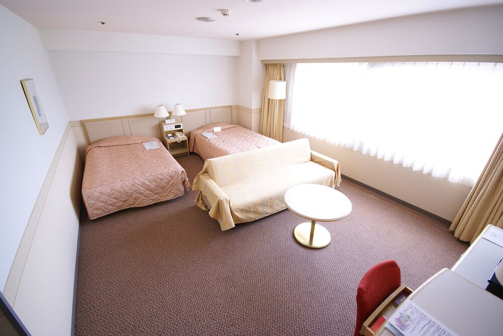 THE GOTEMBAKAN3430537