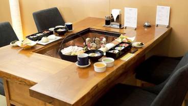 食事・飲み物 / 1