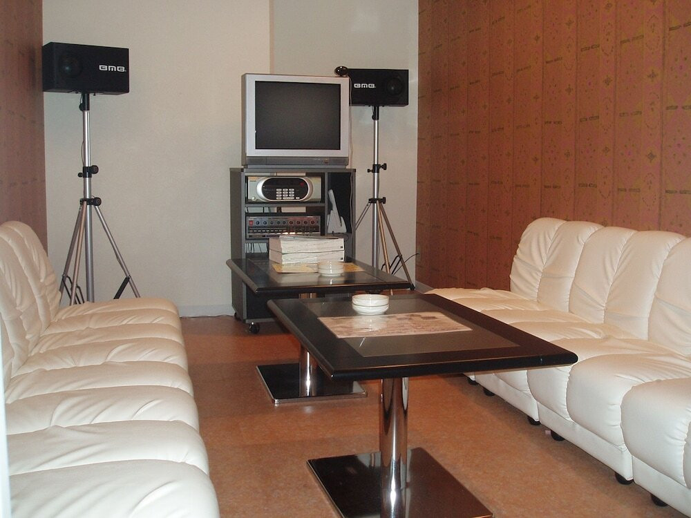 カラオケ ルーム