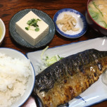 鯖の一枚焼き定食に大行列！福岡の絶品ランチ「真」が気になる！