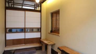 内部エントランス / 2