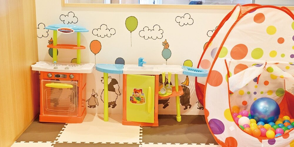 子供用の遊び場 - 屋内