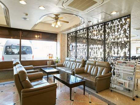 ホテルサンプラスユタカ / 2