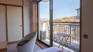 御坂館(禁煙)【コンフォート和洋室】和室10畳+ベッドルーム