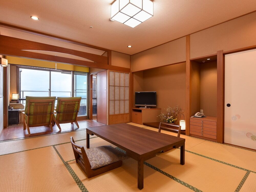 白良浜まで徒歩約1分！ロケーション抜群のホテル3912122