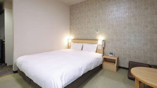 和室 クイーンンルーム (クイーンベッド1台と布団2枚) 禁煙