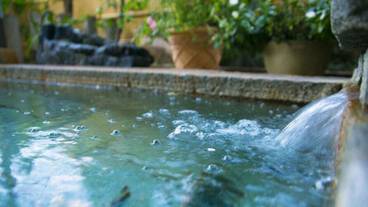 屋外スパ浴槽 / 1