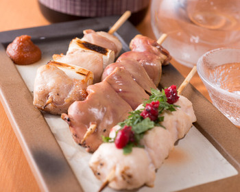 「鳥まさ」 料理 30401848 串三種　お任せの一例です。