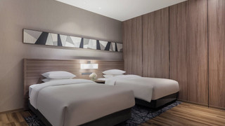 スイート シングルベッド 2 台 ガーデンビュー