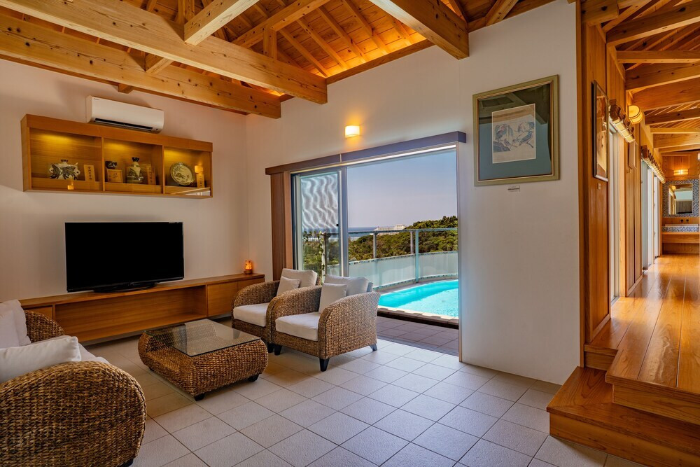 リビング エリア