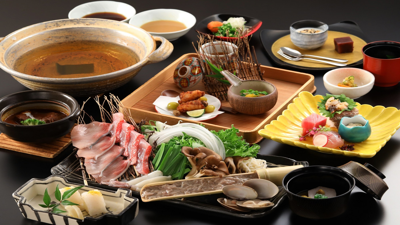 伊豆半島の海の幸と山の幸をお腹いっぱい堪能できる4062432