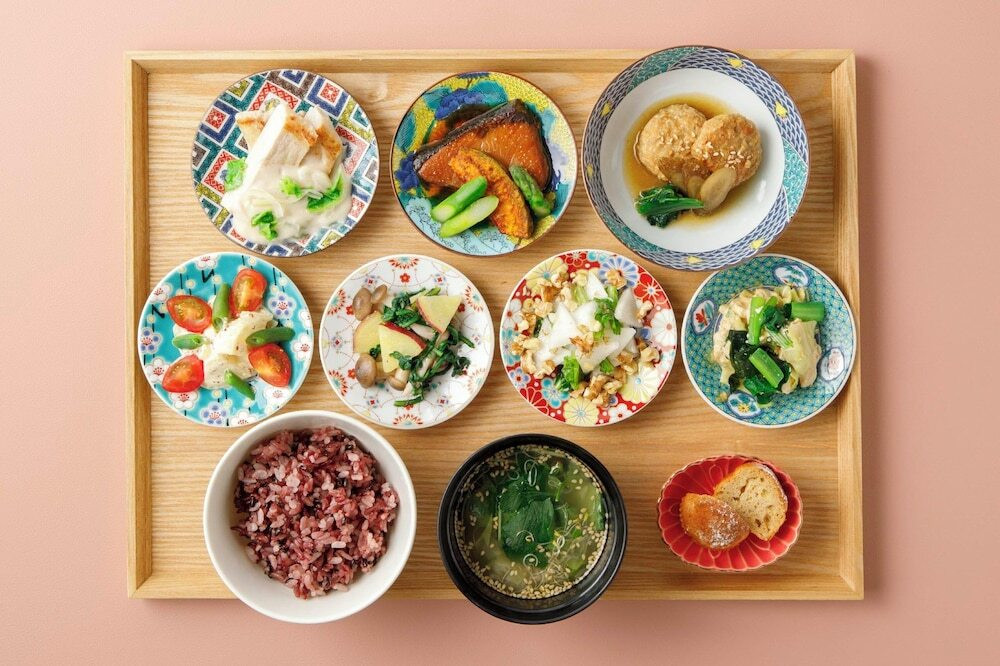 朝食