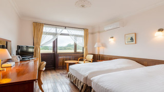 ハリウッドツインルーム 禁煙