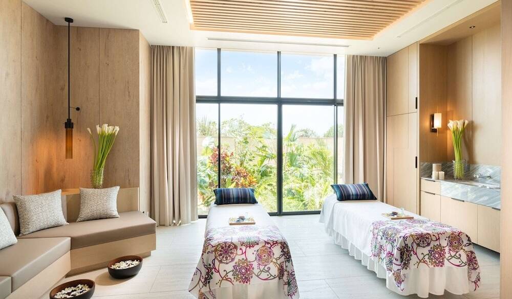 スパ　2名用の部屋も / 3