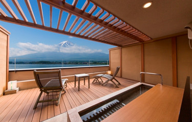 12 Best Lake Kawaguchi Ryokan for a Luxurious Onsen Trip Full Of Spectacular Views