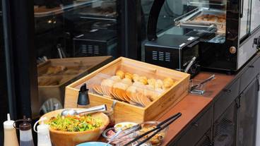 朝食ビュッフェ / 2