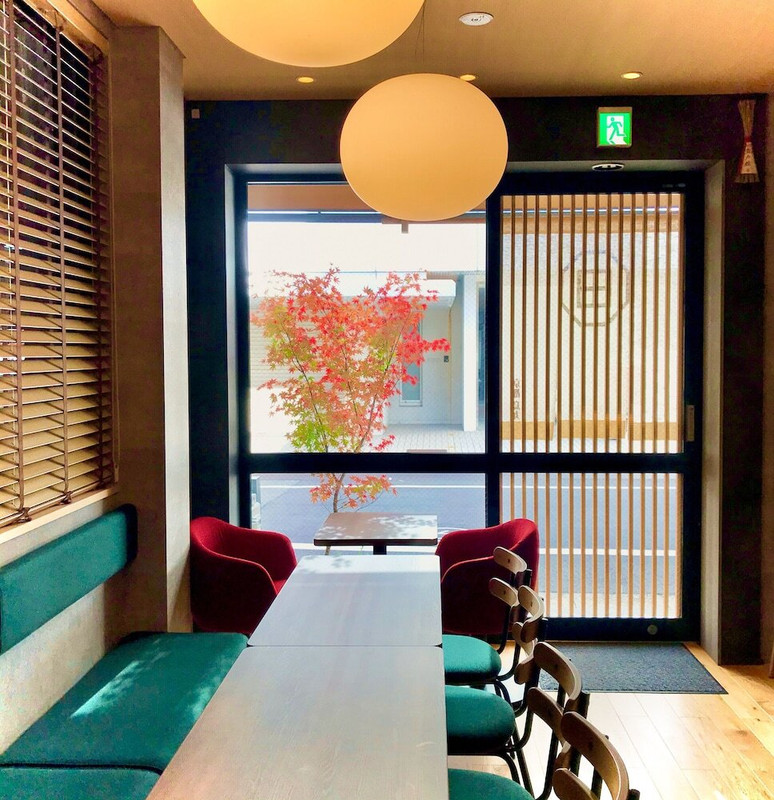 内部エントランス