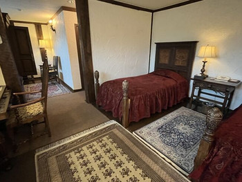 映画みたい！中世英国の世界で現実を忘れる4261633