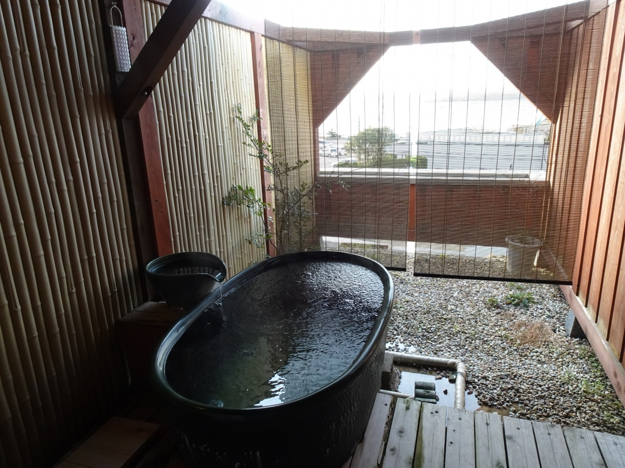 竹久夢二の木版画にうっとり。大正レトロ風の趣ある宿3558214