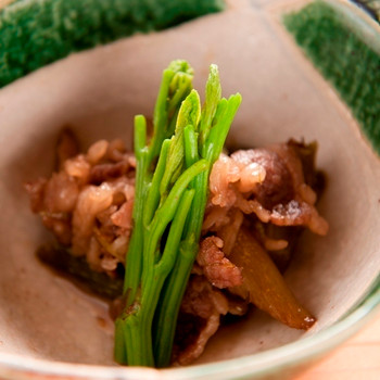 冬はこたつも！山菜をたっぷり食べられる温泉宿3638818