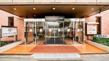 施設の入り口 / 22