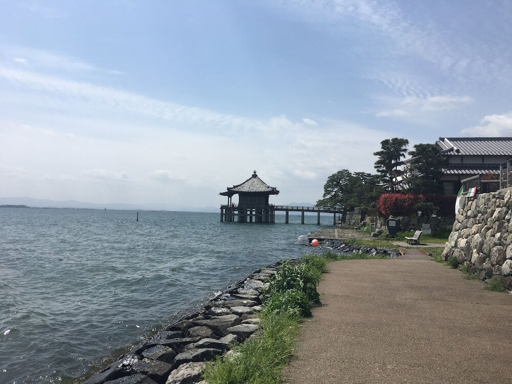 浮御堂