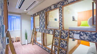 ラグジュアリー ドミトリー ルーム 男女共用 二段ベッド 2名分 (ペット不可)