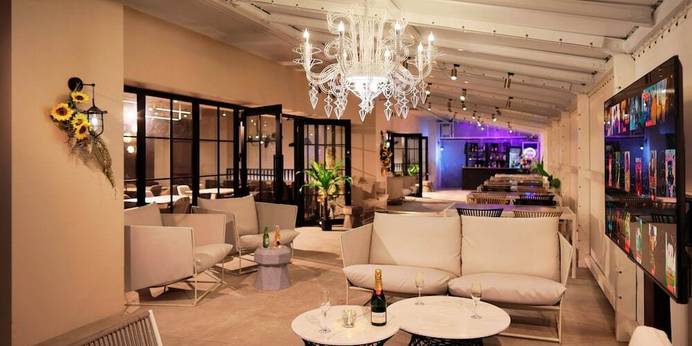 道頓堀クリスタルホテル III（大阪府 ビジネスホテル） / 1