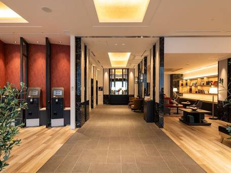 ヴィアイン飯田橋後楽園 / 1