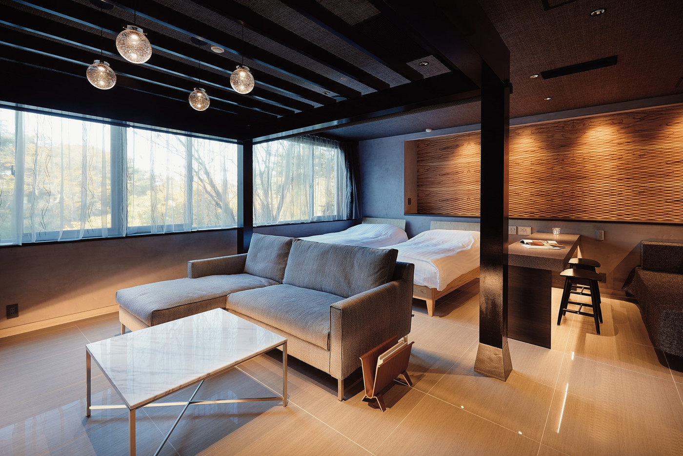 まるで美術館!峡谷の中に佇む究極の癒しホテル3956327